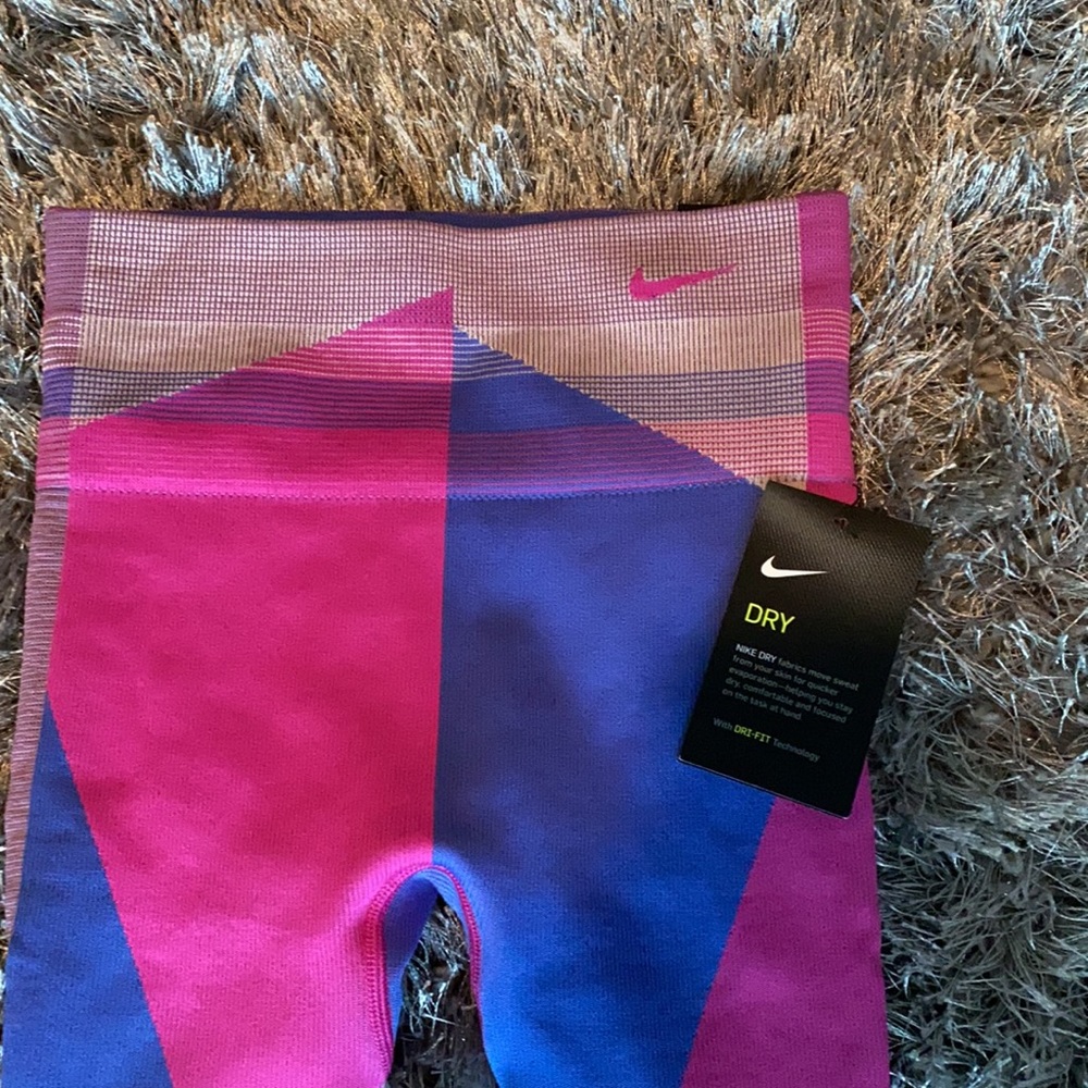 Seamless Nike purple pink leggings XS💕